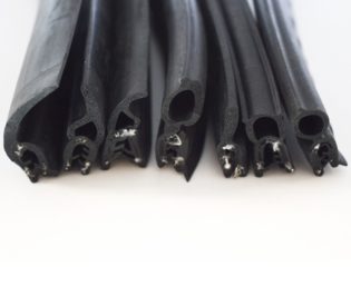 anti draft door seal Rubber Manufacturer