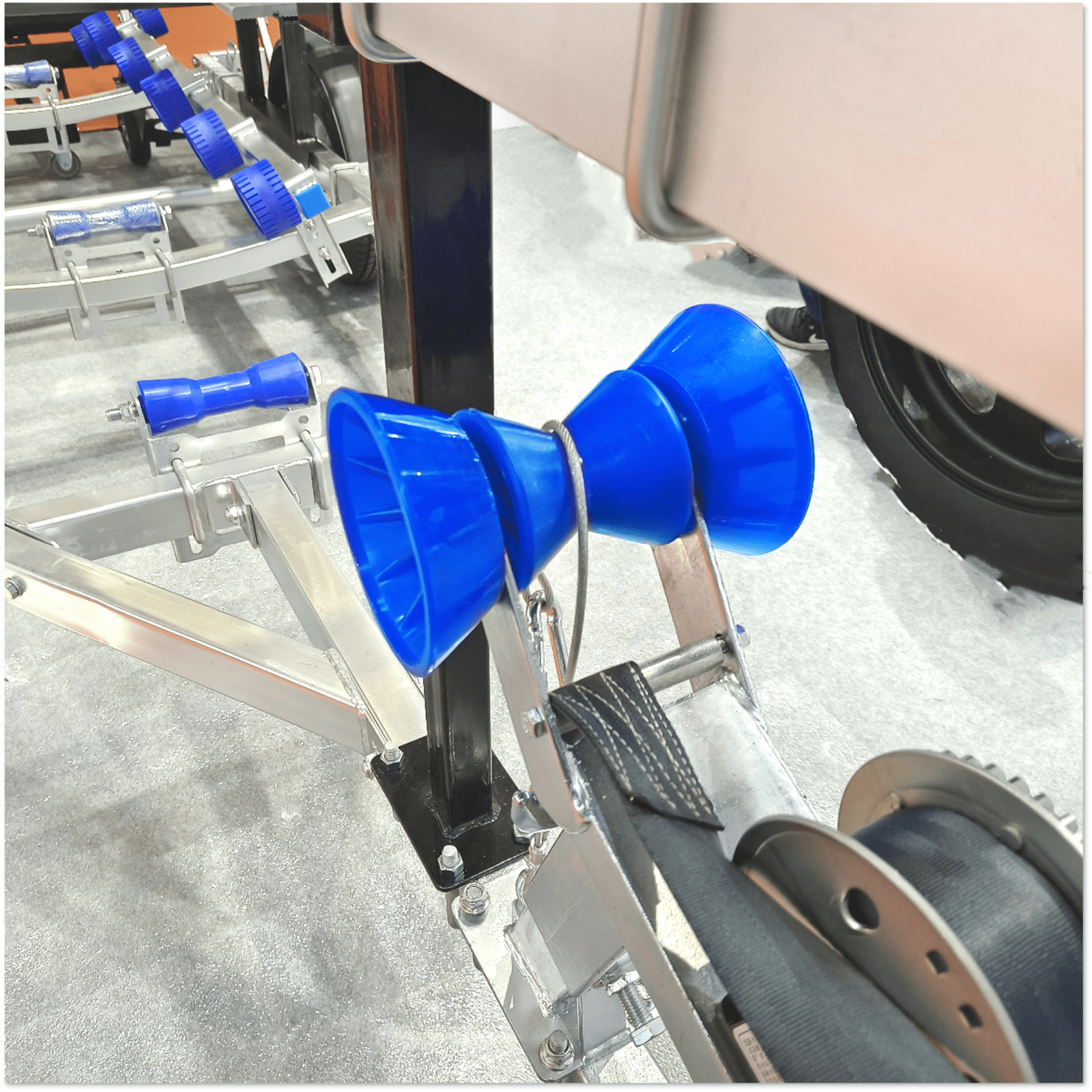 bow trailer roller manufacturing