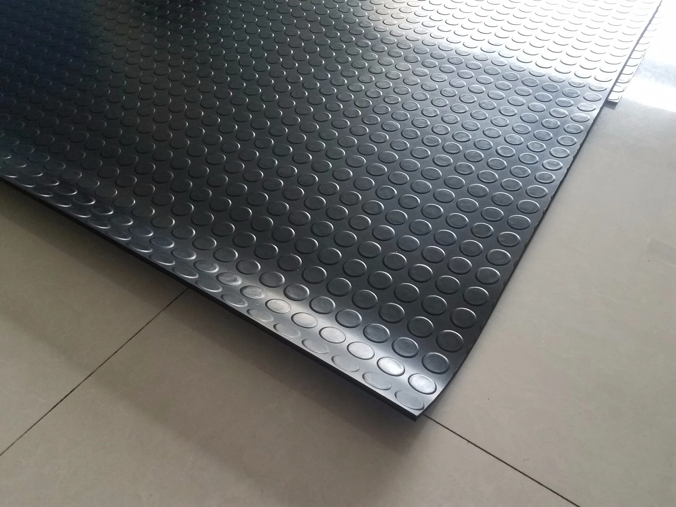checker design rubber sheet manufacturing
