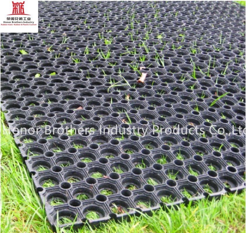 stall pads manufacturing