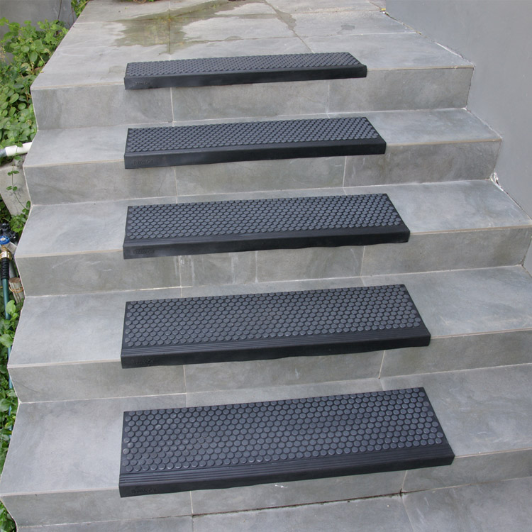 stone treads for outdoor steps manufacturing